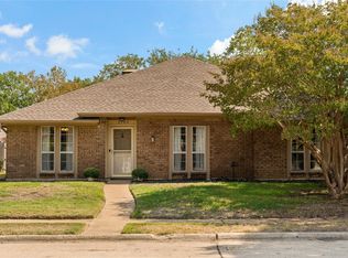 2102 Glenbrook Meadows Dr, Garland, TX 75040