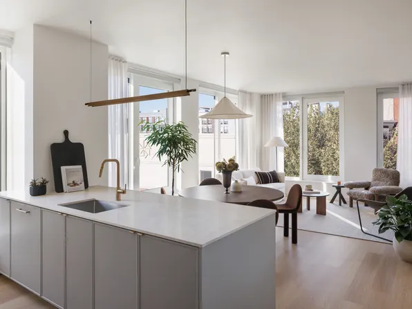 544 Carroll Street image 1 of 15