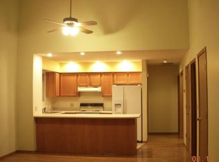 3055 W Edgewood St, Springfield, MO 65807