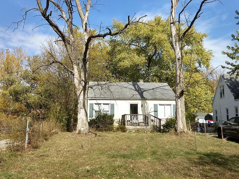 1st image of 2138 Middlehurst Dr