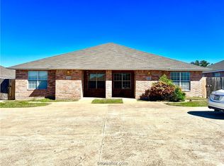 2333-2335 Pronghorn Ln, College Station, TX 77845