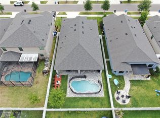 1209 Florablu Dr, Seffner, FL 33584