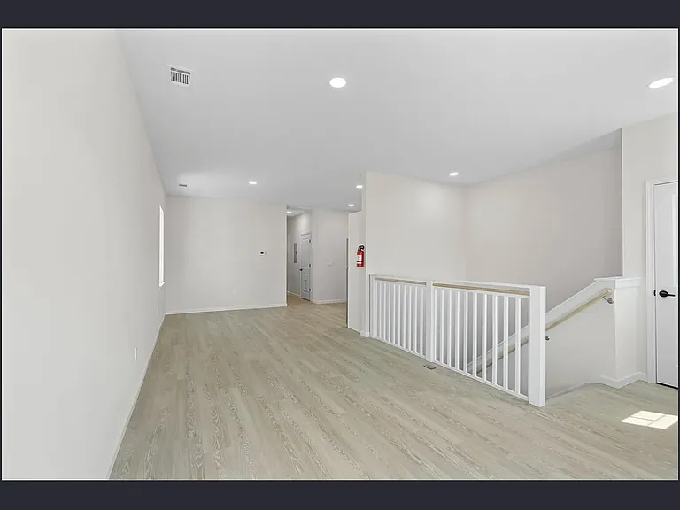 47 Graham Ave #1 — Photo 3