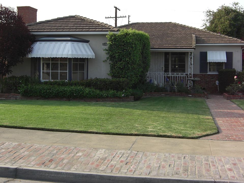 The front elevation.