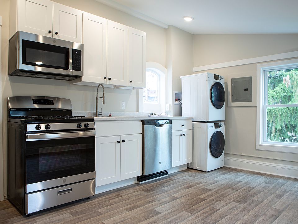 1st image of 62 Union St #B