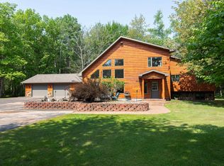 9777 S Gruhlke Rd, Foxboro, WI 54836