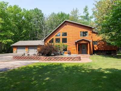 9777 S Gruhlke Rd, Foxboro, WI, 54836