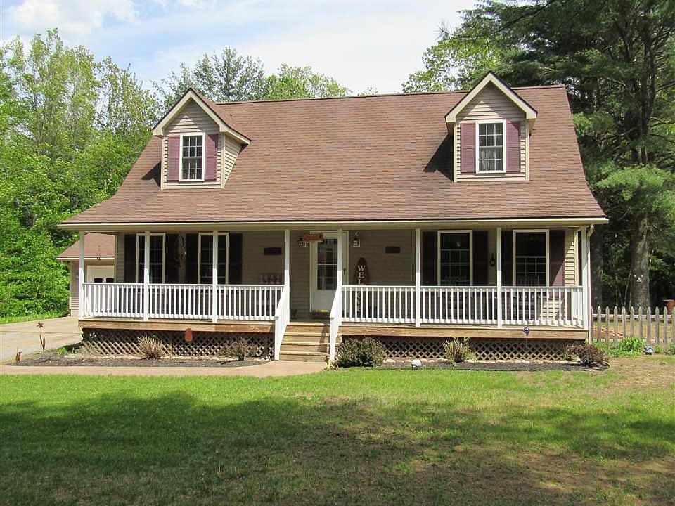 1st image of 6 Beechwood Ln