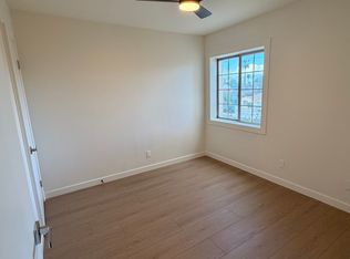 7349 Balboa Blvd #2, Van Nuys, CA 91406