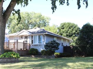 620 Harrison St, Elgin, IL 60120