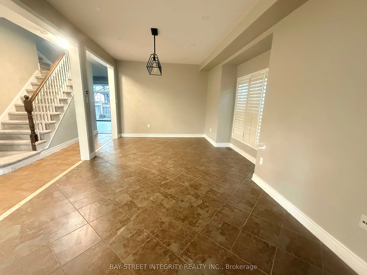 4 bed, $4,300 — Photo 3