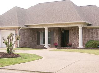 571 Natures Way, Meridian, MS 39305