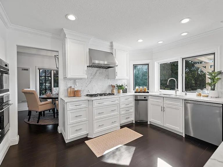 4670 Pine Valley Pl — Photo 18