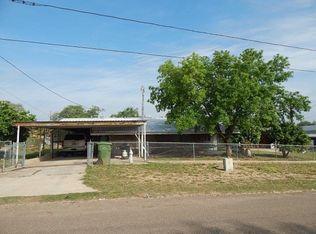 1703 Roma Ave, Zapata, TX 78076