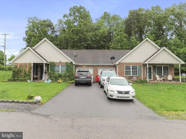11 & 15 Galbus Ct, Falling Waters, WV 25419