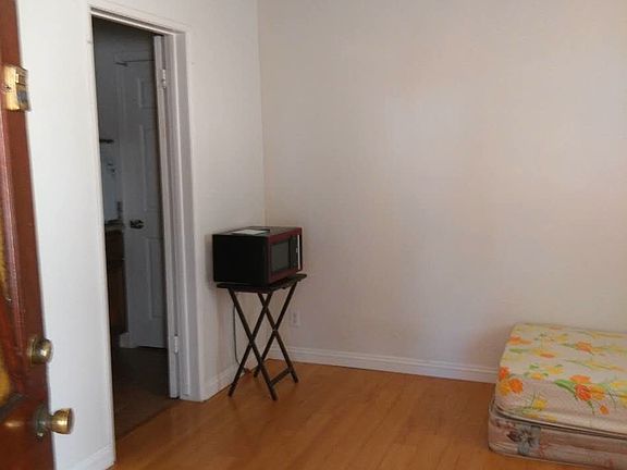 2nd image of 511 N Electric Ave APT D