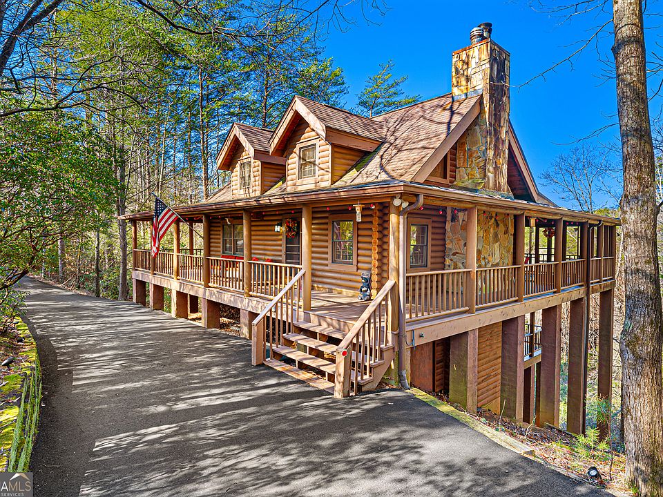 1st image of 451 Pinecrest Rd