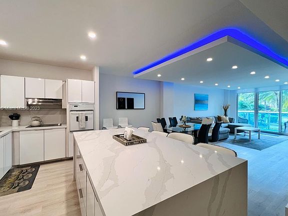 4th image of 19371 Collins Ave
