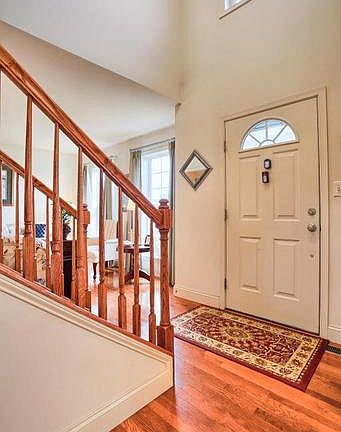 4th image of 302 Willow Dell Ln