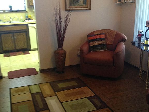 4th image of 8100 SW 38th St