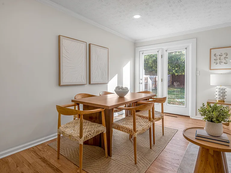1132 Dunbarton Ln — Photo 13