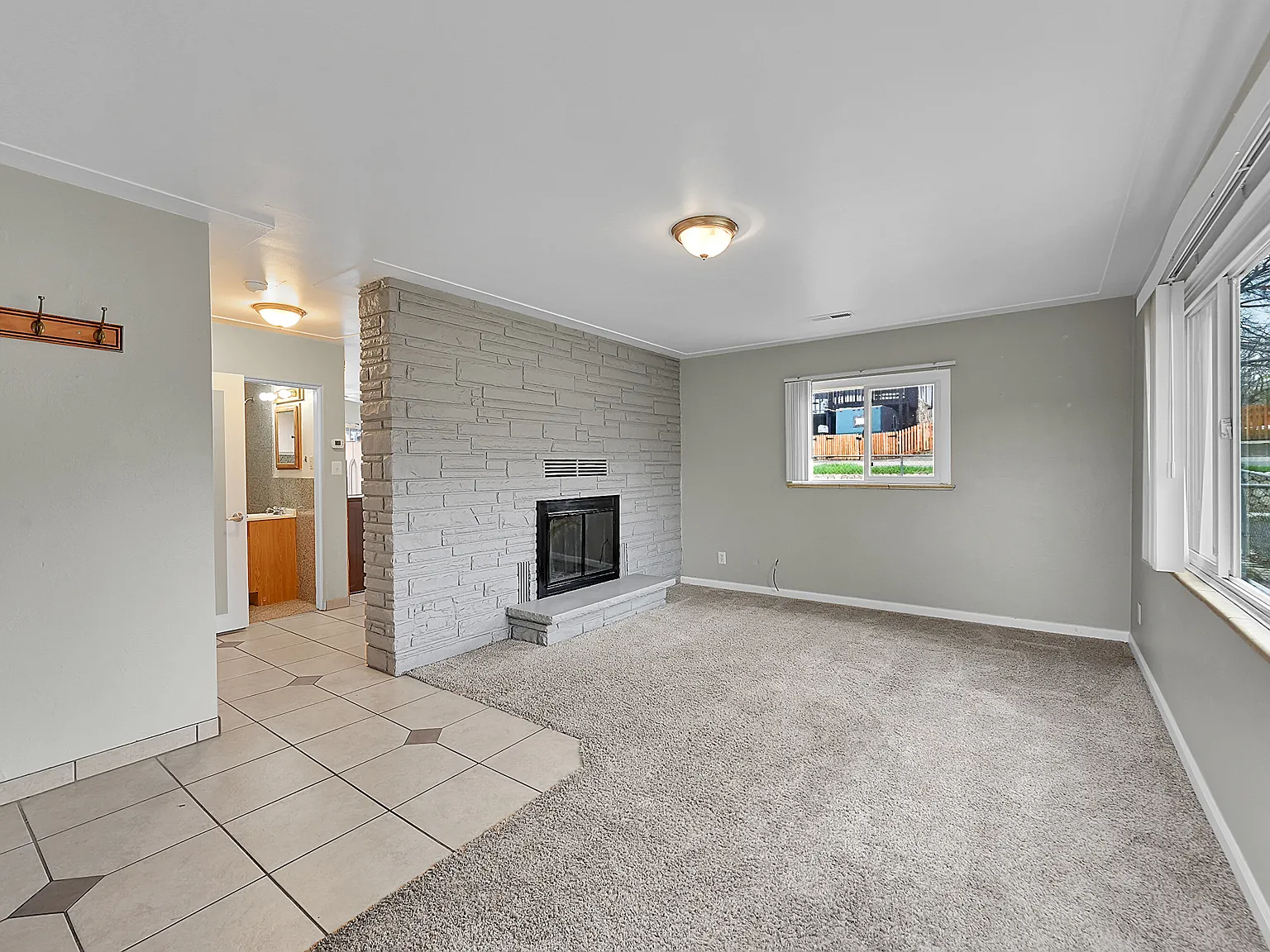1 bed, 700 sqft, $1,500 — Photo 4
