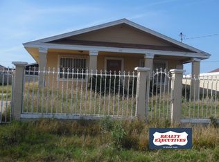 951 Calle Cedro Rd, Eagle Pass, TX 78852