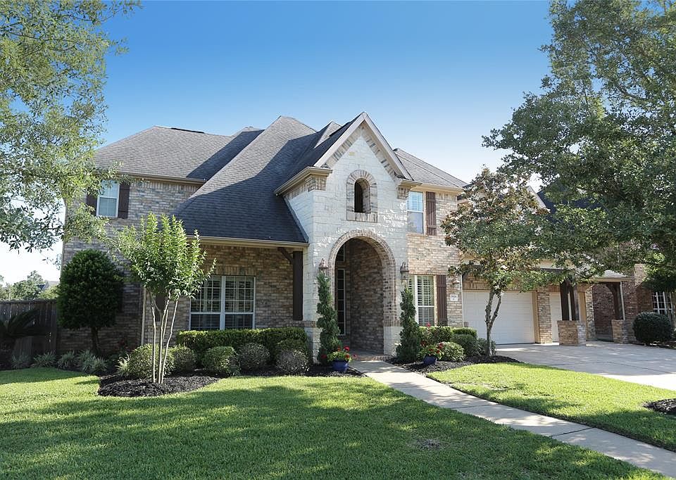 1st image of 15906 Aster Manor Ct