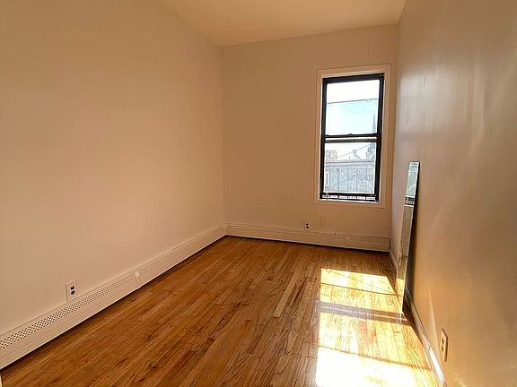 5th image of 199 Pacific St APT 3A