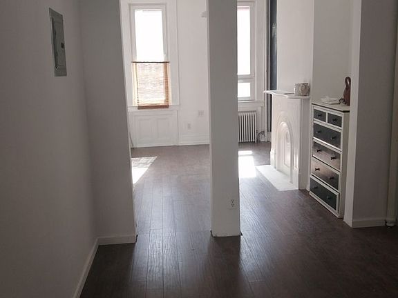 5th image of 138 Wythe Ave #1L