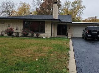 12600 W Navajo Dr, Palos Heights, IL 60463