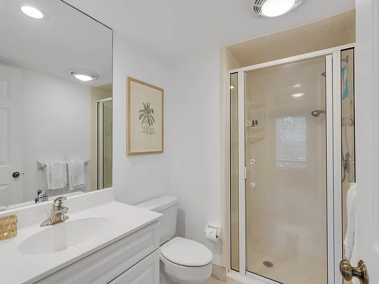300 Harbour Dr #308E — Photo 22