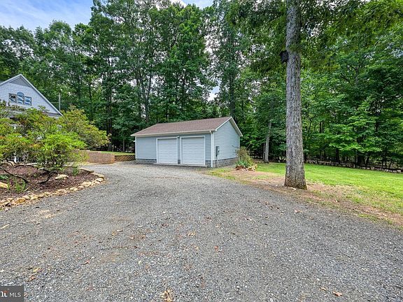 4th image of 15112 Rose Valley Dr