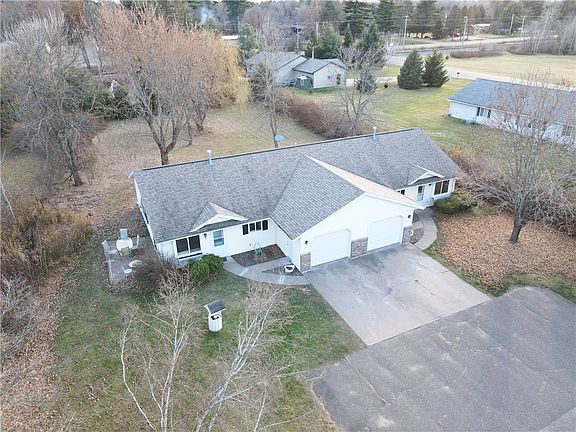 4th image of 101 & 103 Cranberry Lane #101 & 103