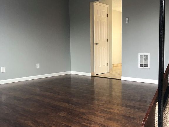 2nd image of 1532 Clay St NE #5371052