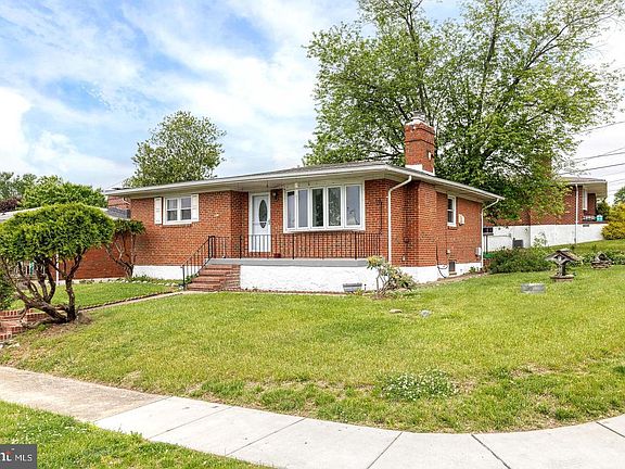 3rd image of 8306 Berkfield Rd