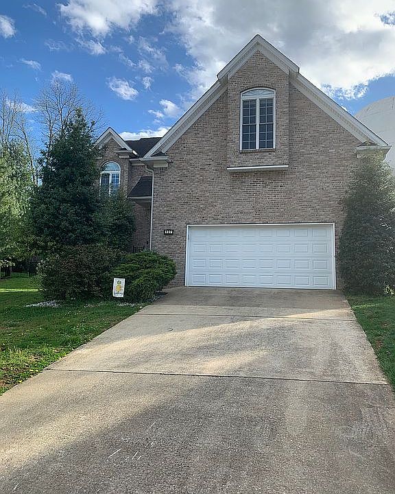 1st image of 137 Pine Bluff Ct