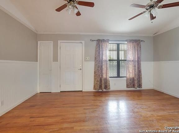 2nd image of 723 John Adams Dr