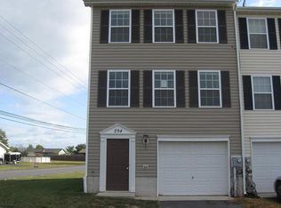294 Topaz Ln, Inwood, WV