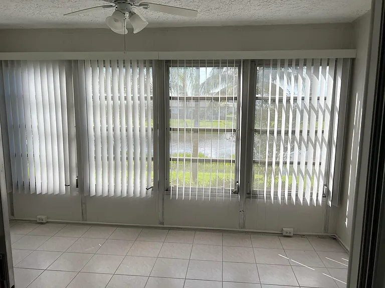 24 Abbey Ln #204 — Photo 16