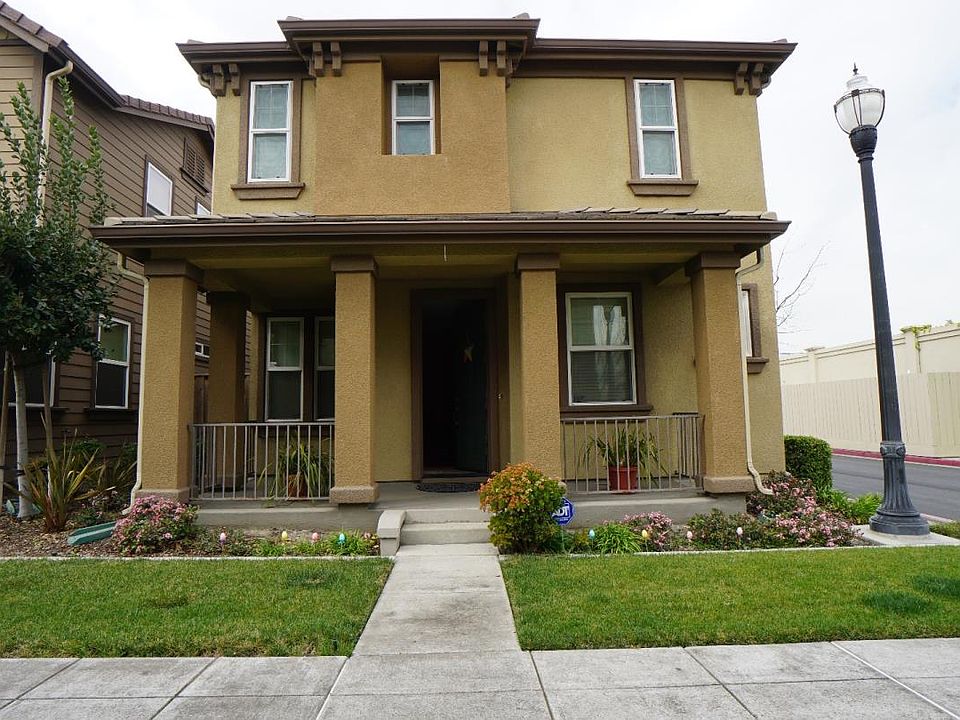 1st image of 225 Rayos Del Sol Dr