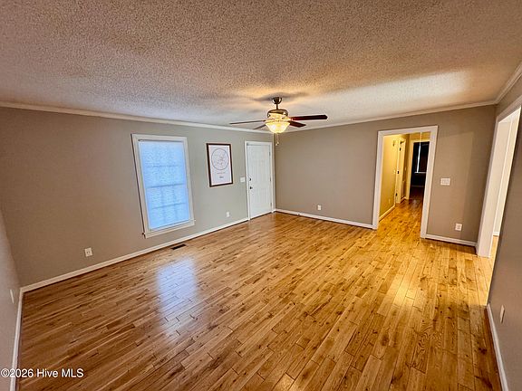 4th image of 203 N Park Avenue