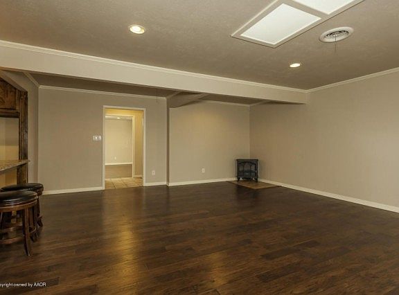 4th image of 5500 Berget Dr