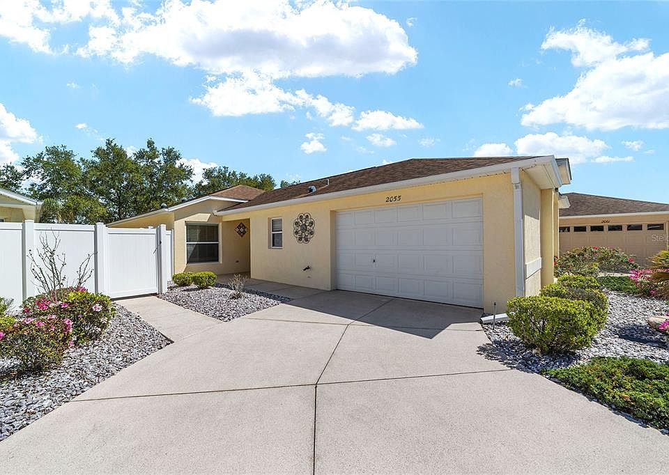 1st image of 2055 Hydrangea Ave