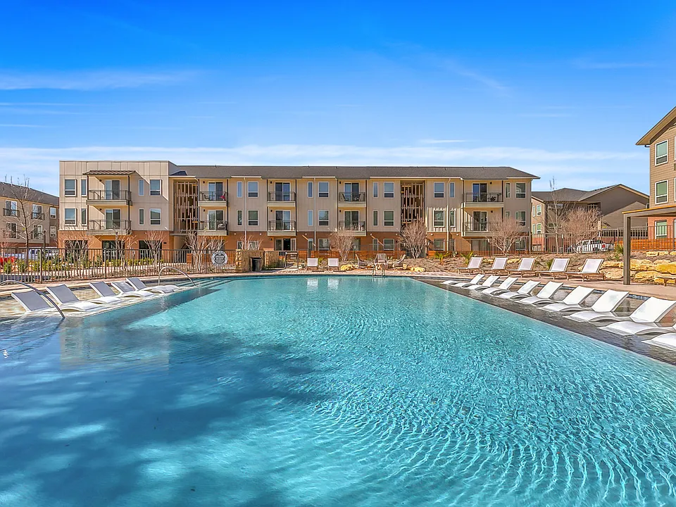 The Scenic at River East apartments community photo