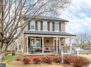 1209 Littlepage St, Fredericksburg, VA 22401