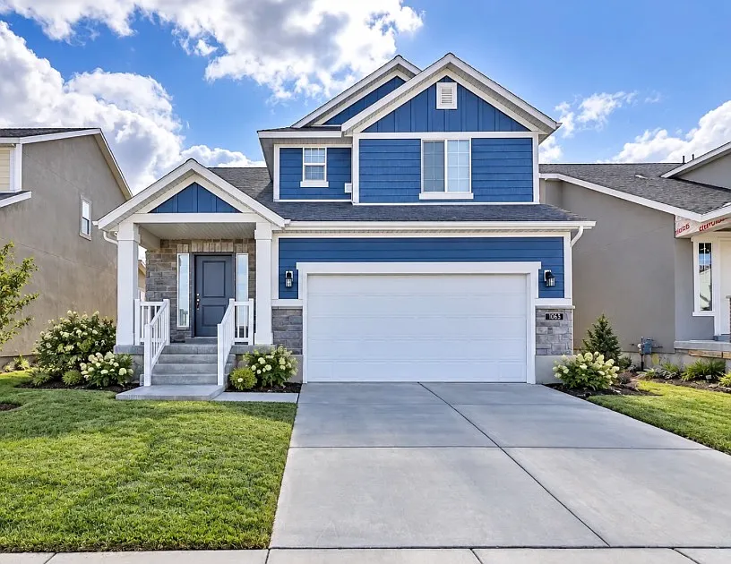 1063 W Osprey Dr