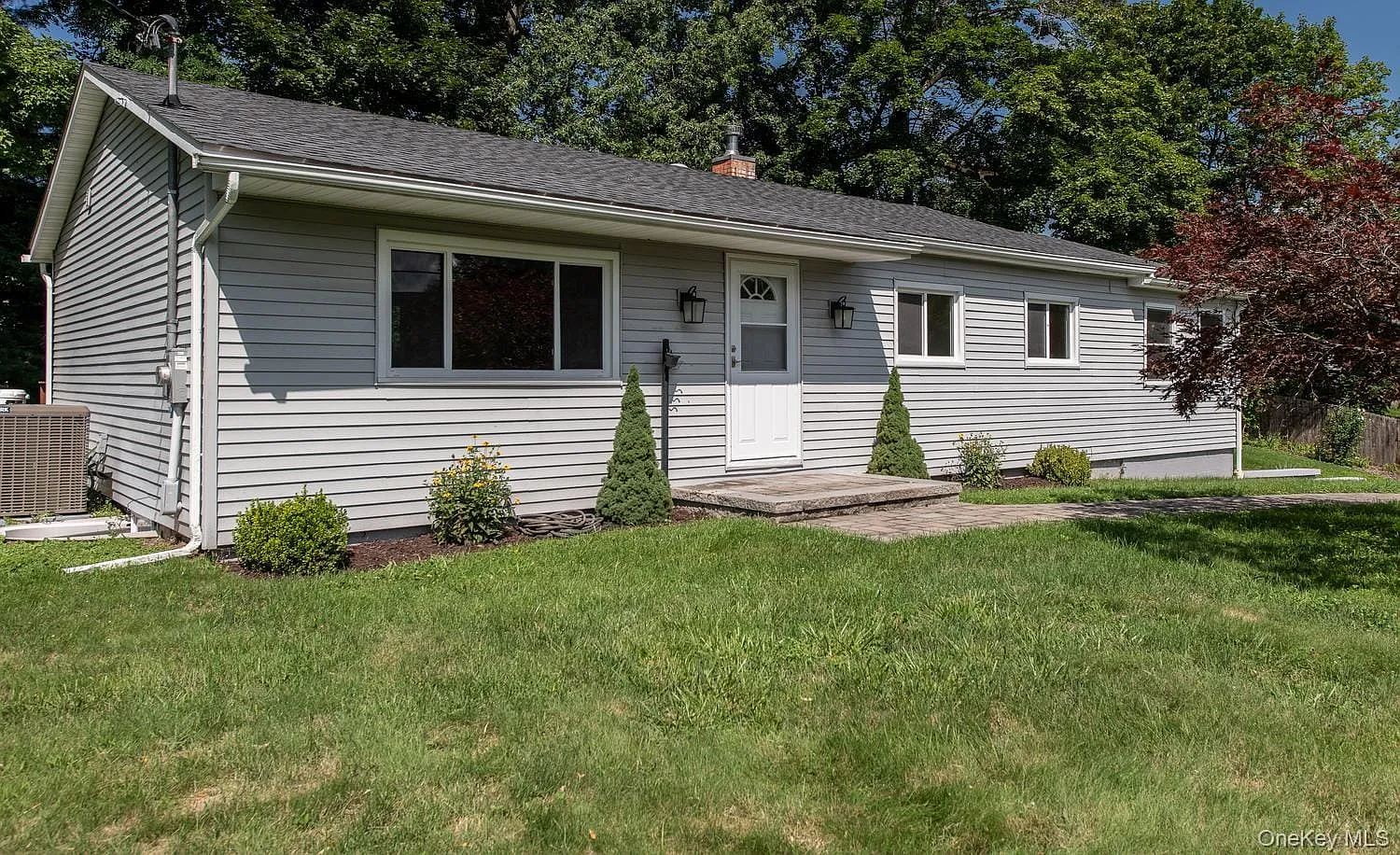 3 bed, 3.0 bath, 2200 sqft, $3,750 — Photo 1