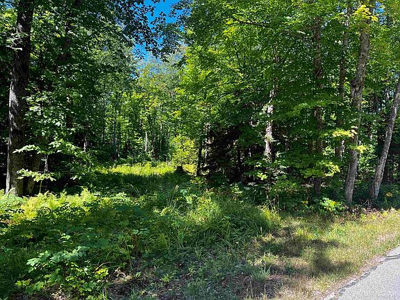 4th image of Dukes Rd