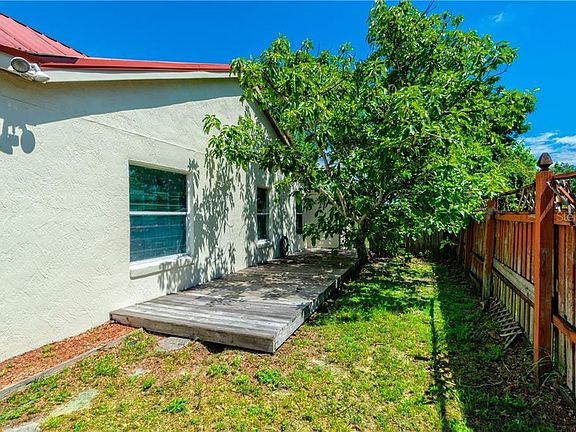 4th image of 5463 Red Bone Ln
